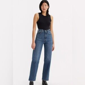 Levi's High-Rise Straight Leg Jeans in Medium Blue
